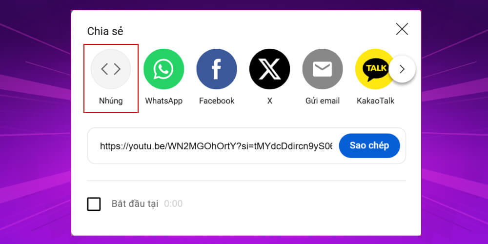 Chọn "nhúng" ở phần chia sẻ video youtube