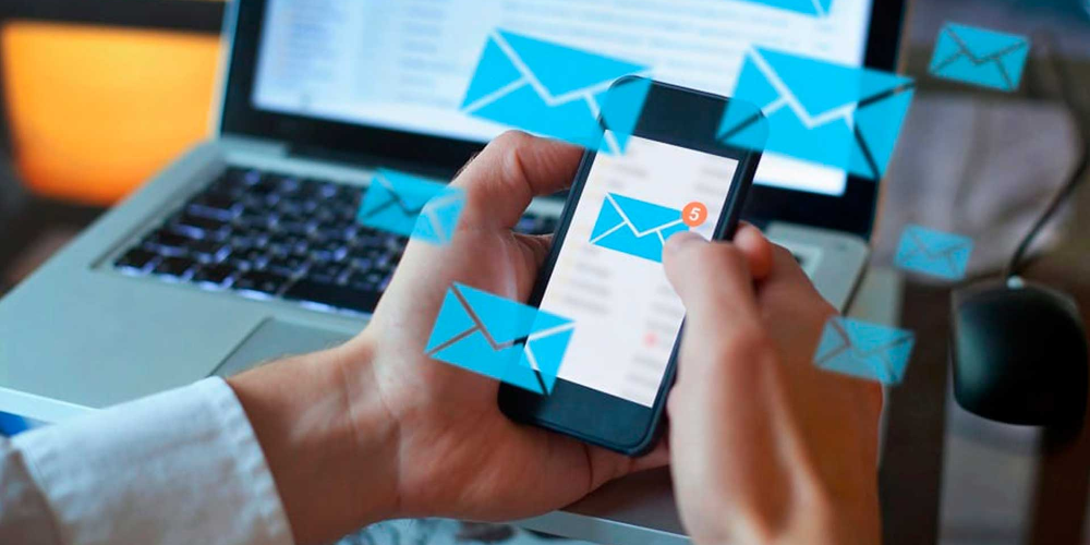 email marketing tiếp cận khách hàng nhanh