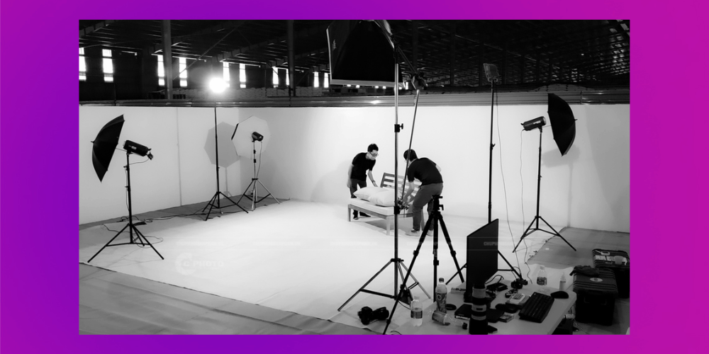 Cần thống nhất về không gian và ánh sáng khi chụp ảnh thời trang trong studio hay ngoài trời