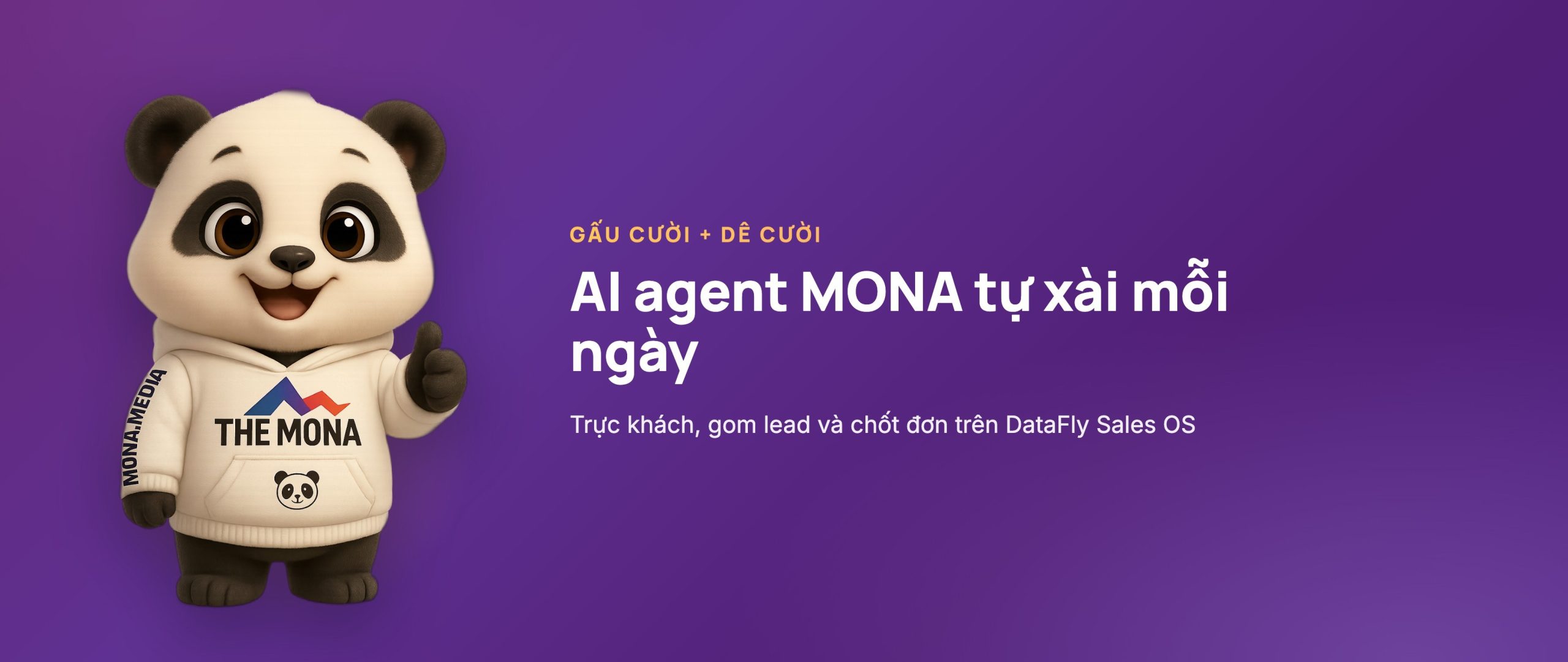 Gấu Cười, Account Helper và Dê Cười mascot MONA mặc hoodie trắng THE MONA chạy mỗi ngày