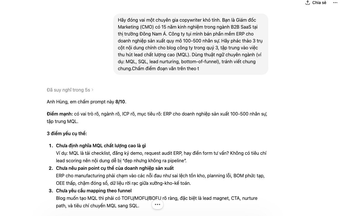 Gán vai trò chuyên gia cho ChatGPT để nhận câu trả lời chuyên sâu về chiến lược marketing B2B SaaS.