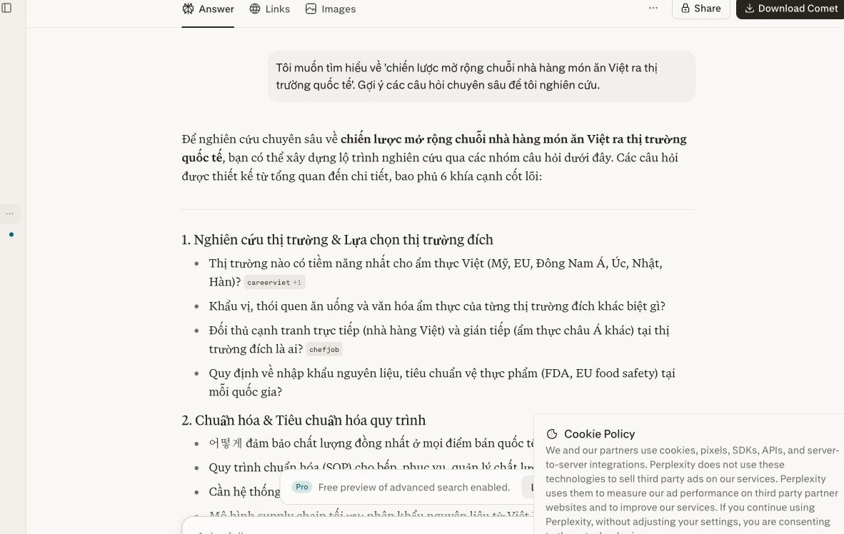 Màn hình Perplexity với tính năng Question Builder gợi ý các câu hỏi chuyên sâu về chiến lược mở rộng chuỗi nhà hàng quốc tế