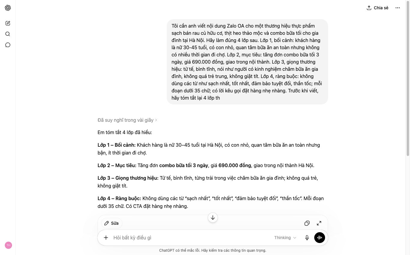 Màn hình ChatGPT viết prompt 4 lớp để bám giọng thương hiệu