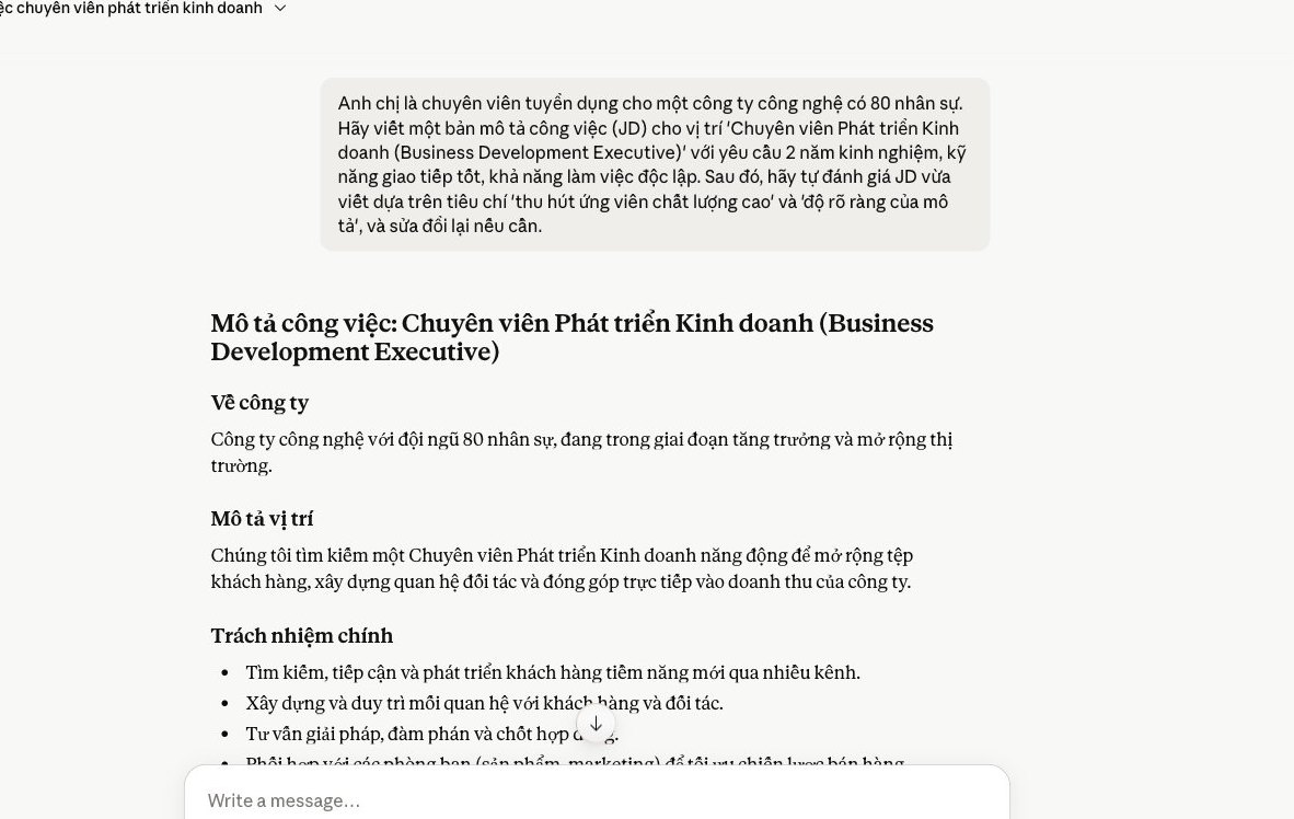 Claude tự đánh giá và sửa đổi bản mô tả công việc, nâng cao chất lượng nội dung.