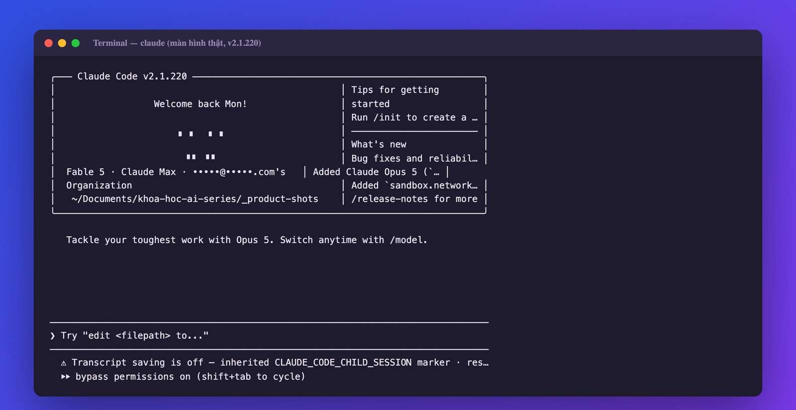 Màn hình chào thật của Claude Code trong terminal