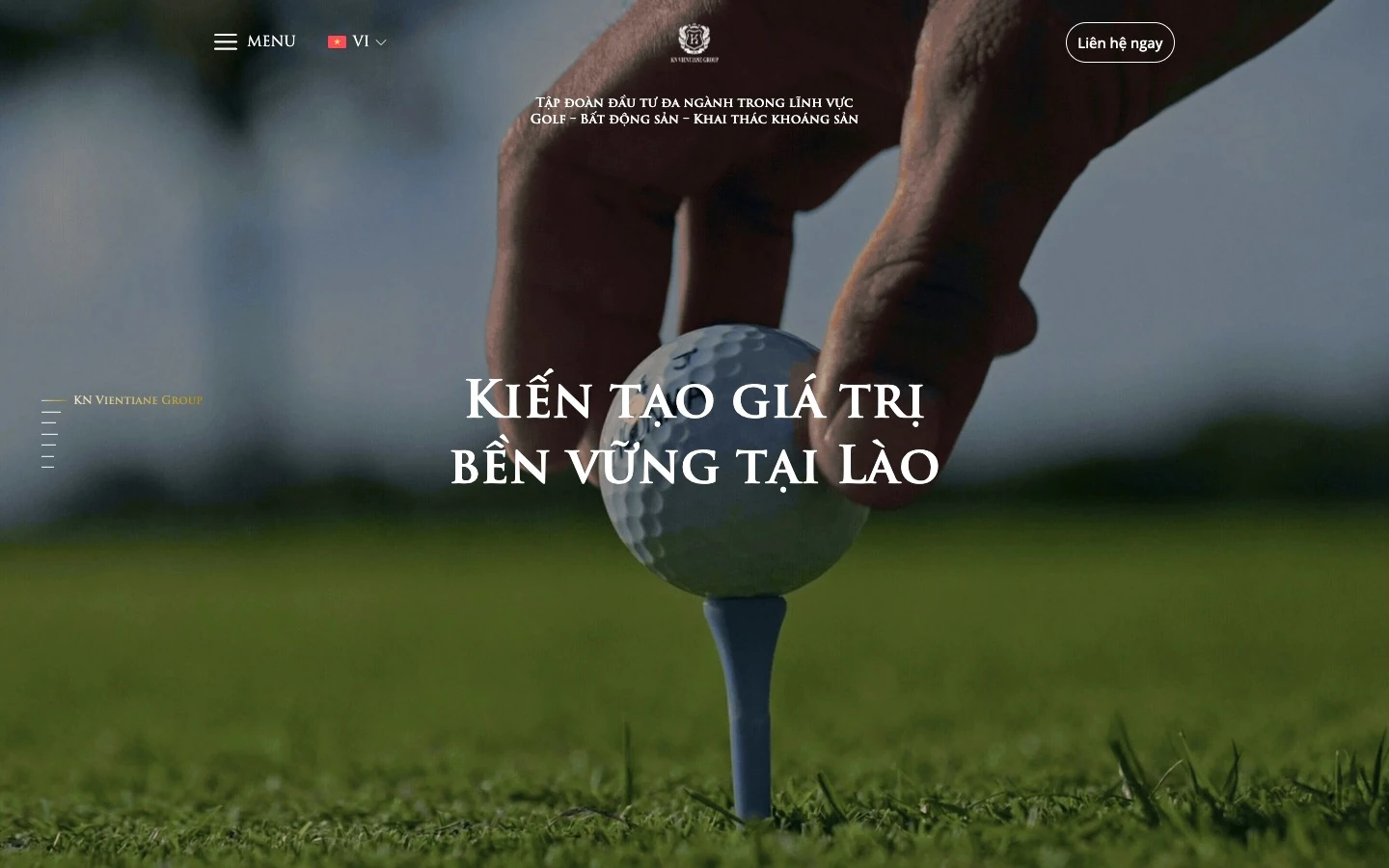 Màn hero website KN Vientiane Group với quả bóng golf và câu kiến tạo giá trị bền vững tại Lào
