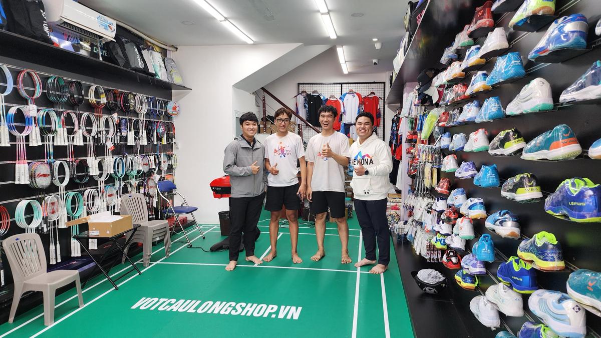 Đội ngũ MONA nghiệm thu dự án phần mềm cùng khách hàng