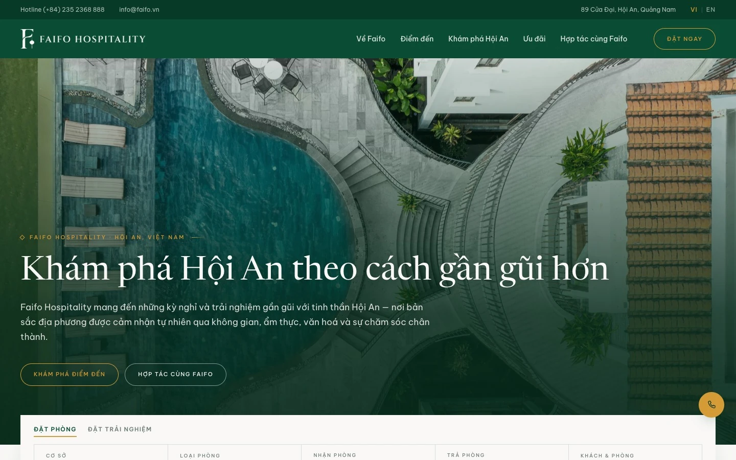 Màn hero website Faifo Hospitality với ảnh hồ bơi khách sạn nhìn từ trên cao